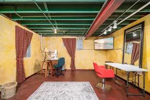 431 Badger Ln, Oswego, IL 60543 - Photo 11