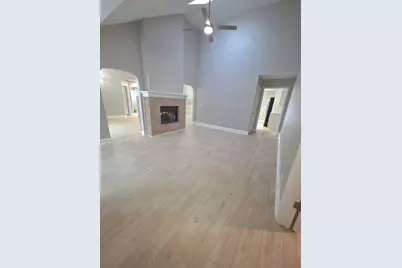 [Address not provided], Naperville, IL 60564 - Photo 5