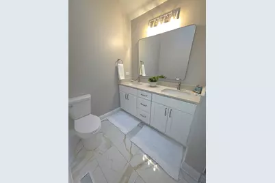 [Address not provided], Naperville, IL 60564 - Photo 17