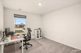 2606 Seeley St, Yorkville, IL 60560 - Photo 17