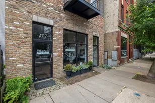 2117 W Belmont Ave, Chicago, IL 60618 - Photo 1