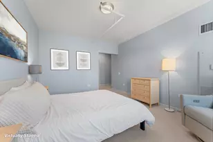 437 W Division St, Chicago, IL 60610 - Photo 19