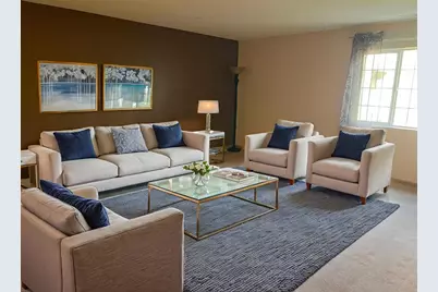 801 N McLean Boulevard #226, Elgin, IL 60123 - Photo 5