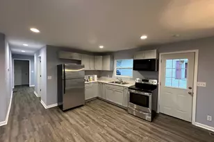 307 Grant St, Harvard, IL 60033 - Photo 5