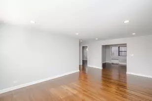 6807 N Ridge Blvd, Chicago, IL 60645 - Photo 3