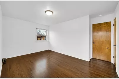 240 Westgate Avenue, Chicago Heights, IL 60411 - Photo 15