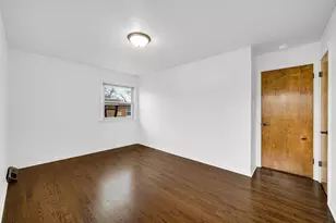 240 Westgate Ave, Chicago Heights, IL 60411 - Photo 15