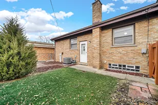 240 Westgate Ave, Chicago Heights, IL 60411 - Photo 19