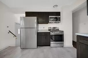 240 Westgate Ave, Chicago Heights, IL 60411 - Photo 9