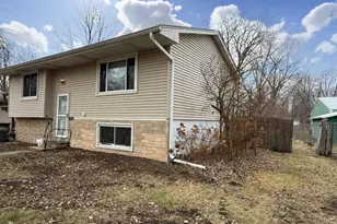 430 N Division St, Braidwood, IL 60408 - Photo 3