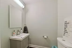 12222 S Harvard Ave, Chicago, IL 60628 - Photo 7