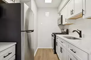 11036 Kilpatrick Ave, Oak Lawn, IL 60453 - Photo 5