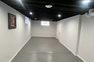 805 Helmholz Ave, Waukegan, IL 60085 - Photo 23