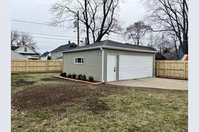 805 Helmholz Avenue, Waukegan, IL 60085 - Photo 5