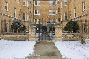2212 E 70th St, Chicago, IL 60649 - Photo 1