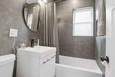 2212 E 70th Street #1B, Chicago, IL 60649 - Photo 3