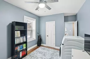 2212 E 70th St, Chicago, IL 60649 - Photo 7