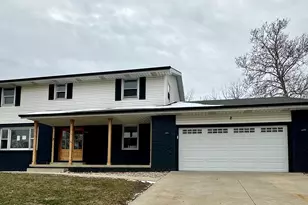 2 Oxford Pl, Bourbonnais, IL 60914 - Photo 1