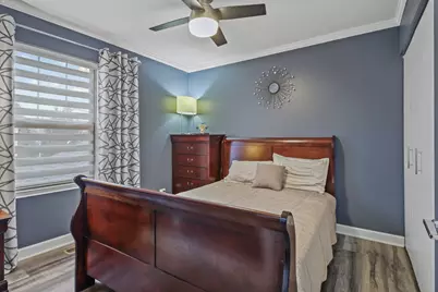 2332 Flagstone Lane, Carpentersville, IL 60110 - Photo 15