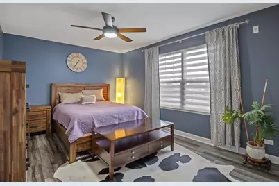 2332 Flagstone Lane, Carpentersville, IL 60110 - Photo 13