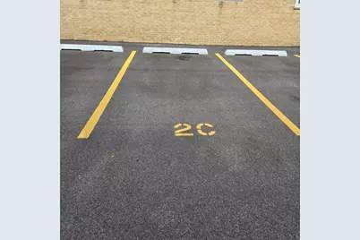 1817 W Touhy Avenue #2E, Park Ridge, IL 60068 - Photo 19