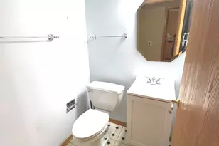 2314 Woodside Dr, Carpentersville, IL 60110 - Photo 9