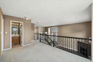 651 W Georgian Ct, Addison, IL 60101 - Photo 19