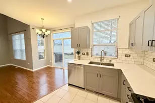 1422 White Pine Ln, Bolingbrook, IL 60490 - Photo 7