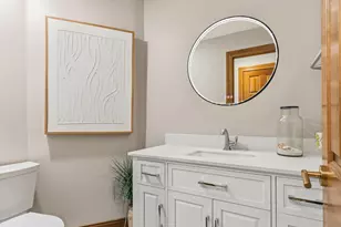 4005 White Eagle Dr, Naperville, IL 60564 - Photo 21