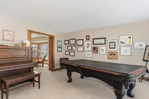 4005 White Eagle Dr, Naperville, IL 60564 - Photo 17