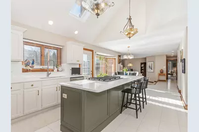 4005 White Eagle Drive, Naperville, IL 60564 - Photo 13