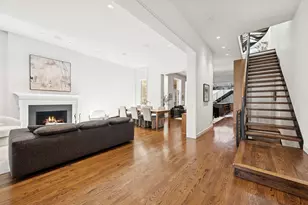 53 E Bellevue Pl, Chicago, IL 60611 - Photo 3