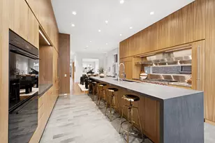 53 E Bellevue Pl, Chicago, IL 60611 - Photo 21