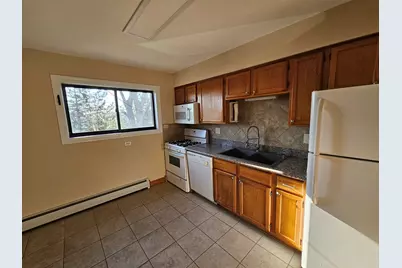 765 Waikiki Drive #3, Des Plaines, IL 60016 - Photo 3