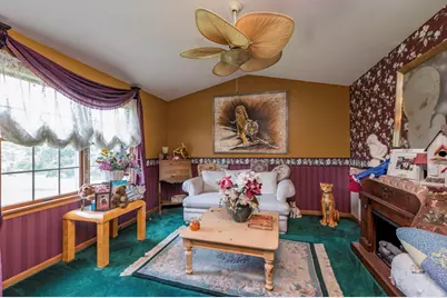 2102 W Hunters Lane, Spring Grove, IL 60081 - Photo 41