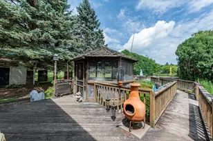 2102 W Hunters Ln, Spring Grove, IL 60081 - Photo 13