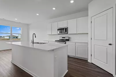 310 Astor Court, Elgin, IL 60124 - Photo 29