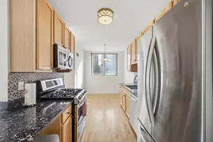 600 N Dearborn St, Chicago, IL 60654 - Photo 5