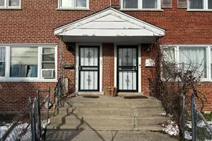 9485 Sumac Rd, Des Plaines, IL 60016 - Photo 1