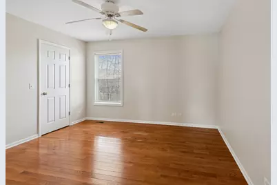 145 S Oakleaf Road, Algonquin, IL 60102 - Photo 15