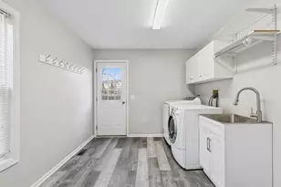 145 S Oakleaf Rd, Algonquin, IL 60102 - Photo 19