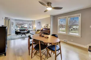 6059 N Tripp Ave, Chicago, IL 60646 - Photo 7