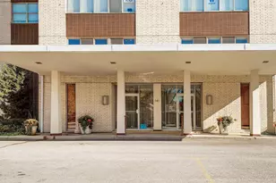 141 N La Grange Rd, La Grange, IL 60525 - Photo 3