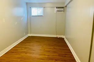 1617 W Superior St, Chicago, IL 60622 - Photo 5