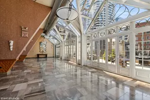 111 E Chestnut St, Chicago, IL 60611 - Photo 33