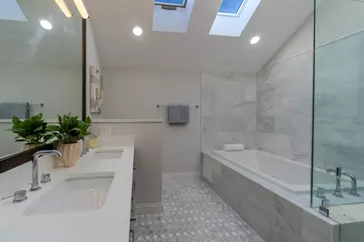 908 N Winchester Avenue, Chicago, IL 60622 - Photo 25