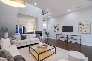 908 N Winchester Ave, Chicago, IL 60622 - Photo 3