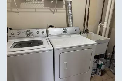 924 Windstone Court #924, Lake in the Hills, IL 60156 - Photo 15