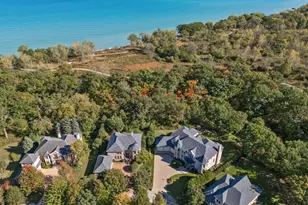 3481 Bradley Ct, Highland Park, IL 60035 - Photo 5