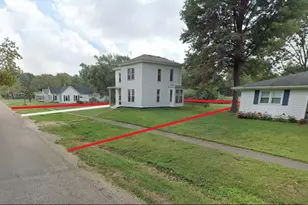 150 E Tanner St, Waverly, IL 62692 - Photo 3